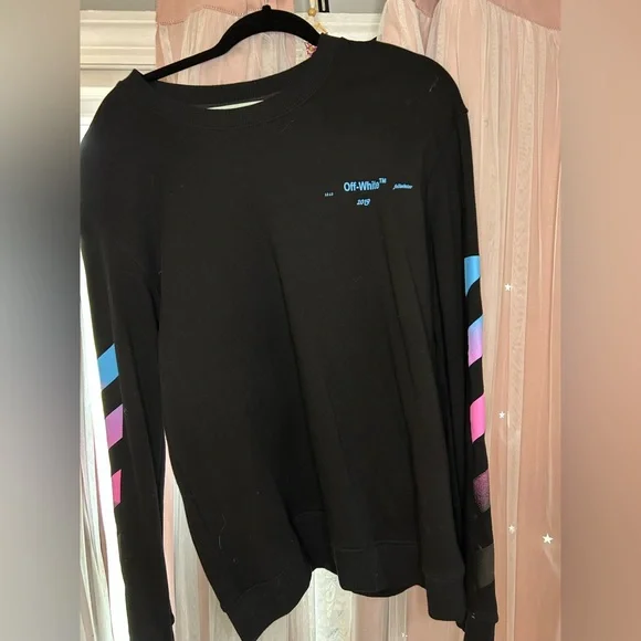 OFF WHITE DIAG GRADIENT CREWNECK SWEATSHIRT 💗🦋